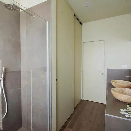 Albaresidence Vico01 Ξενοδοχείο με διαμερίσματα 4*