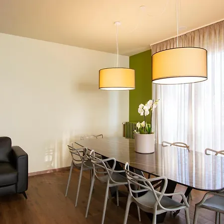 Albaresidence Vico01 Άλμπα