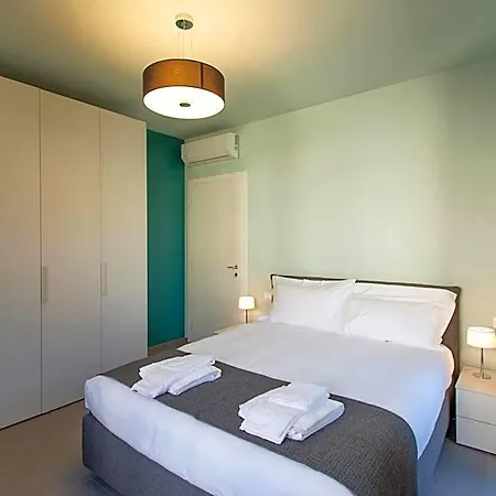 Ξενοδοχείο με διαμερίσματα Albaresidence Vico01 Άλμπα