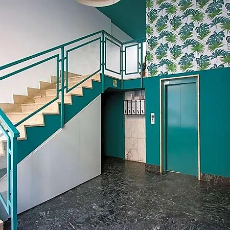 Ξενοδοχείο με διαμερίσματα Albaresidence Vico01 Άλμπα