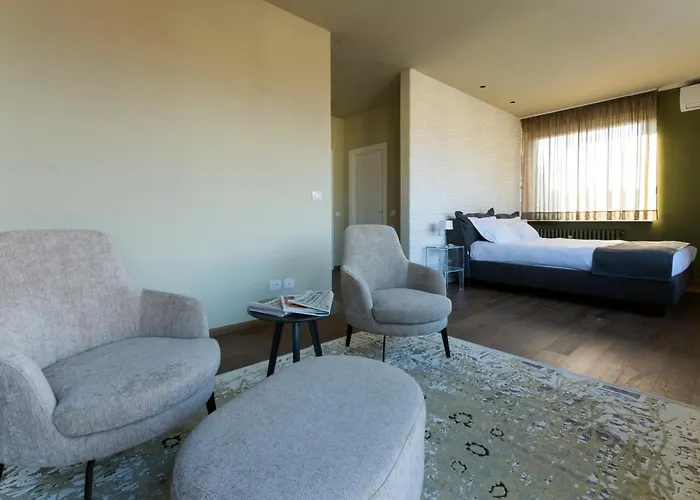 Albaresidence Vico01 4* Alba (Piedmont)